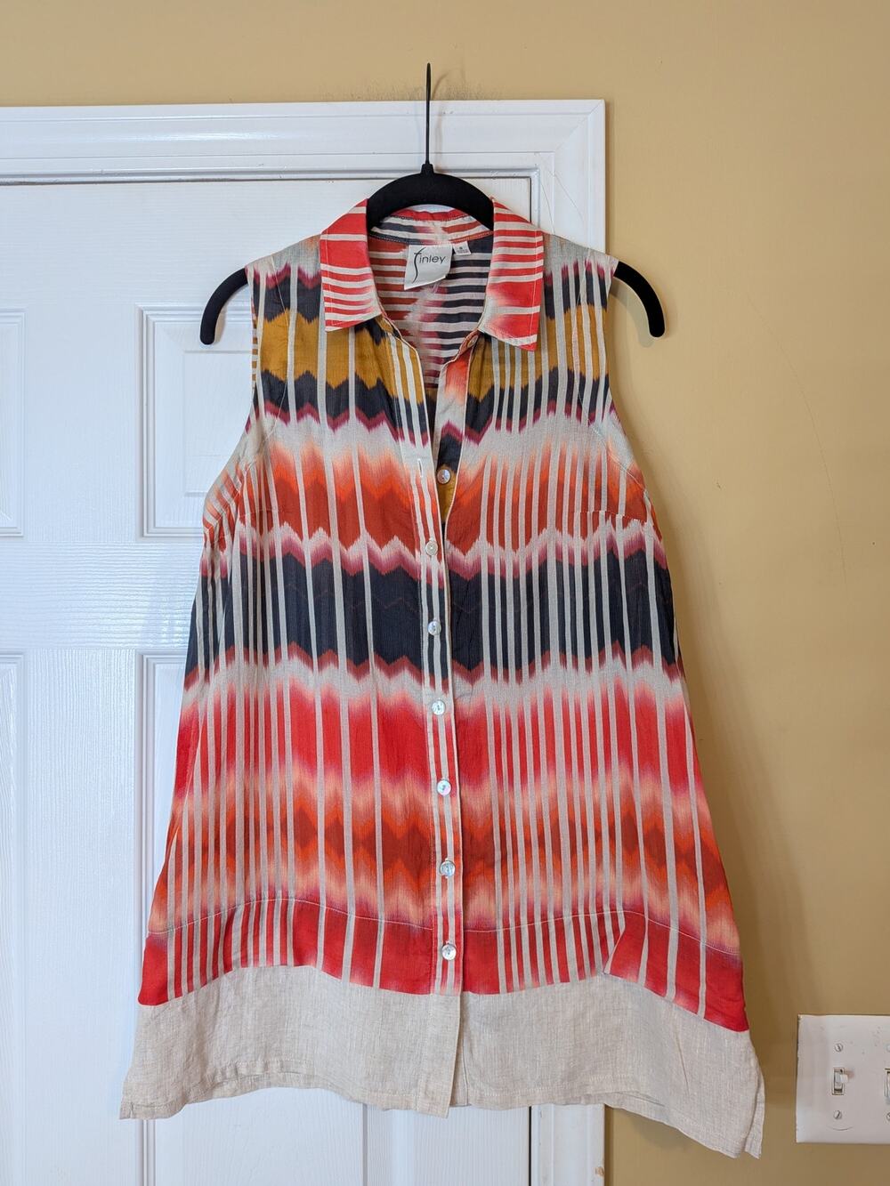 Finley 100% Linen Ikat Print Sleeveless Button Front Tunic Top Size Small Boho